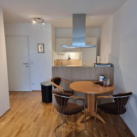 Ava's Cozy Holiday Apartament *