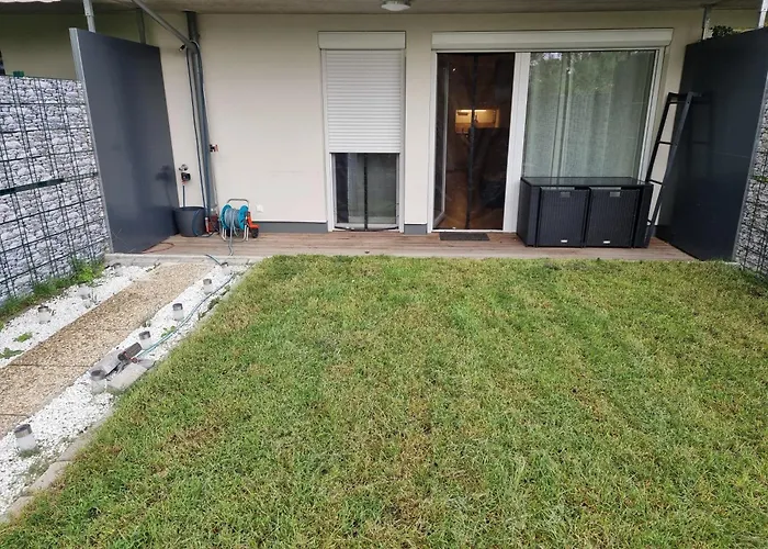 Ava's Cozy Holiday *